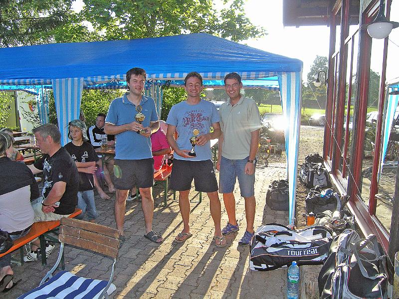 P8300002.JPG - OLYMPUS DIGITAL CAMERA