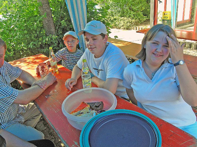 P8310034.JPG - OLYMPUS DIGITAL CAMERA